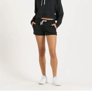 NWOT Vuori Halo Shorts